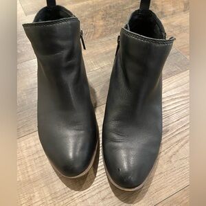 Lucky Brand Black boots- booties